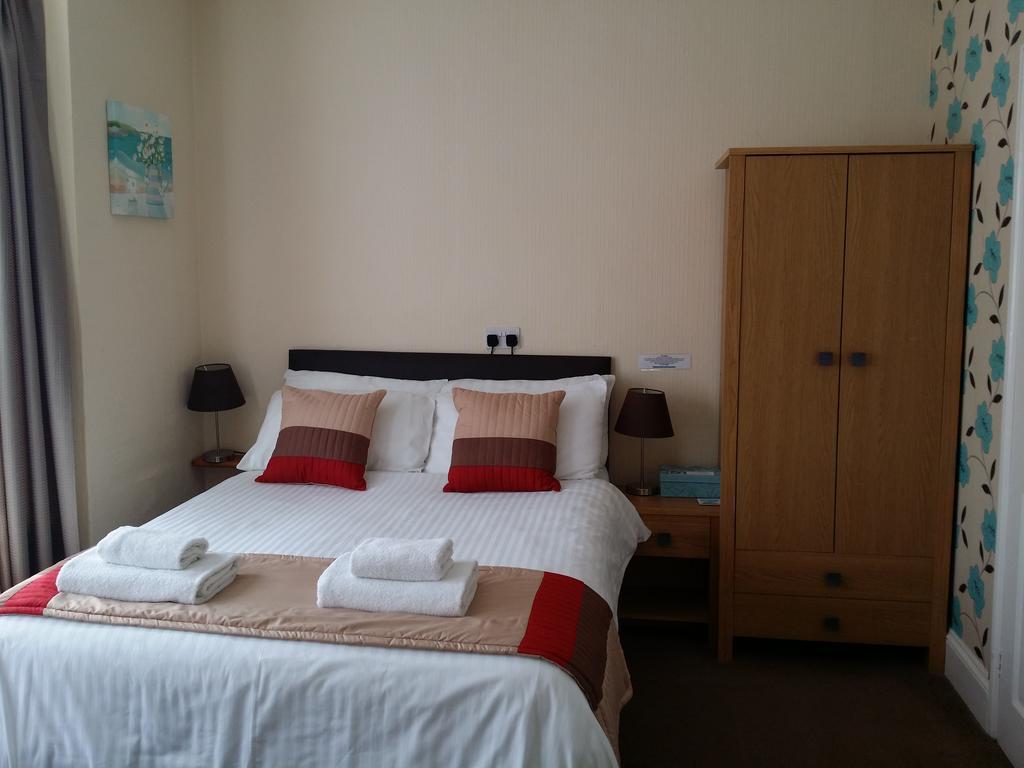 Guest house The House 4*